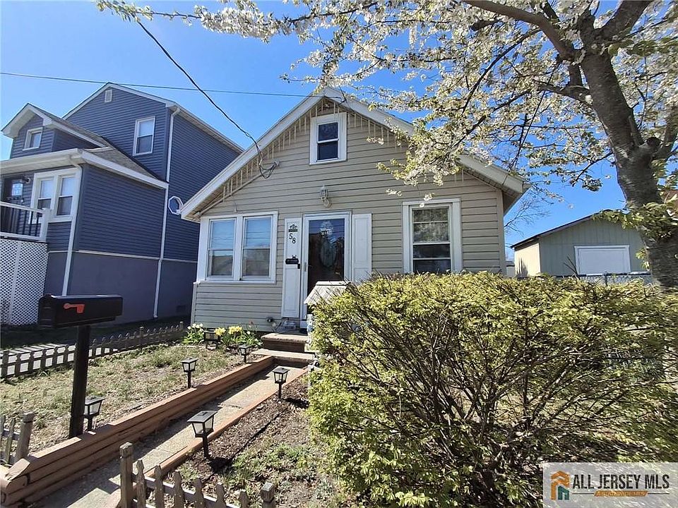 1st image of 58 Lakewood Ave