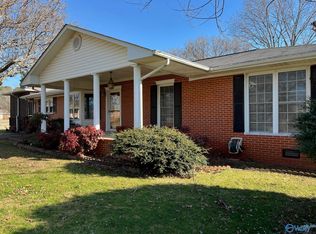 1501 Reynard St, Athens, AL 35611