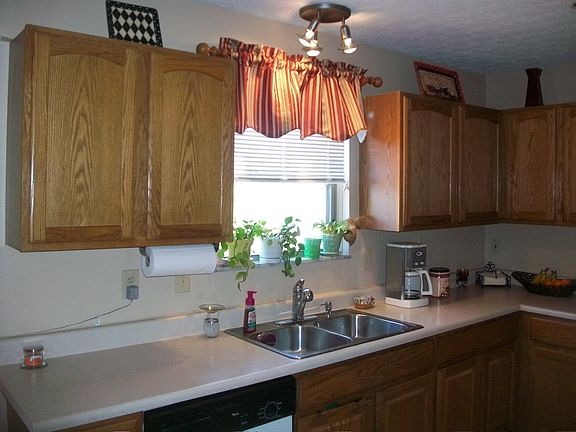 4th image of 4243 Southwest Blvd