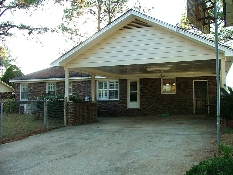 1534 Westwood Dr — Photo 18