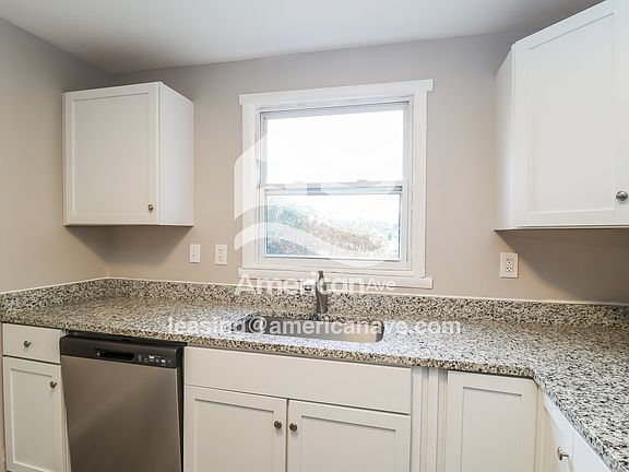 675061_005_wm_-_kitchen_13351267.jpg
