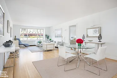 30 East 62nd Street, #11A