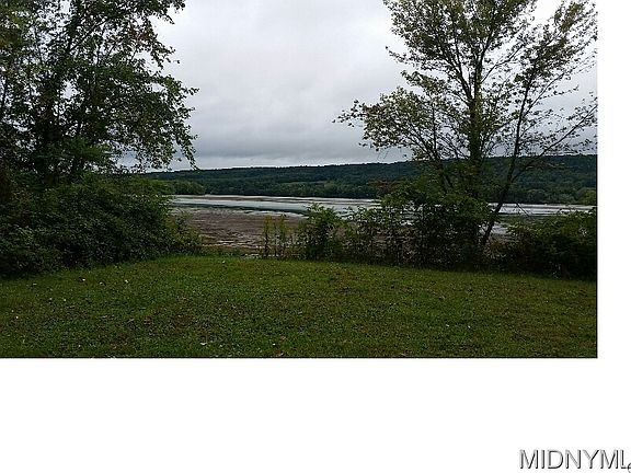 5th image of 9051 Main St