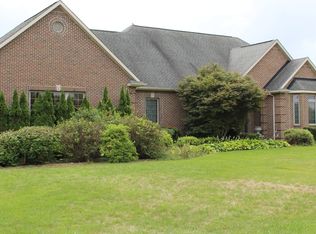 5406 E Sherwood Rd, Webberville, MI 48892