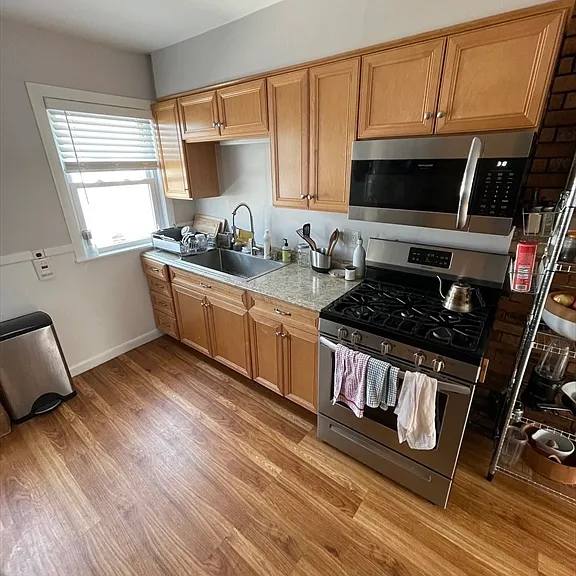 88 Bowen Ave #1 — Photo 4