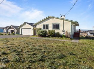 2406 NW Convoy Way, Waldport, OR 97394