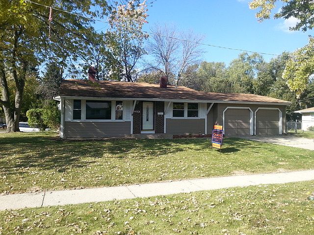 1st image of 2200 N Burr Oak St
