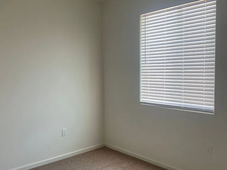 4516 Santa Fe St — Photo 10