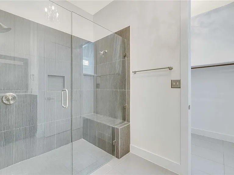 309 W Jeffrey David Ln — Photo 15