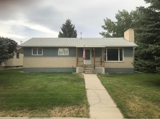 706 S Illinois St, Conrad, MT 59425