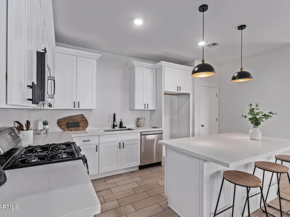 45722 W SKY Lane, Maricopa, AZ 85139
