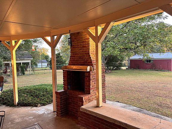 4th image of 170 Pleasant Acres Rd