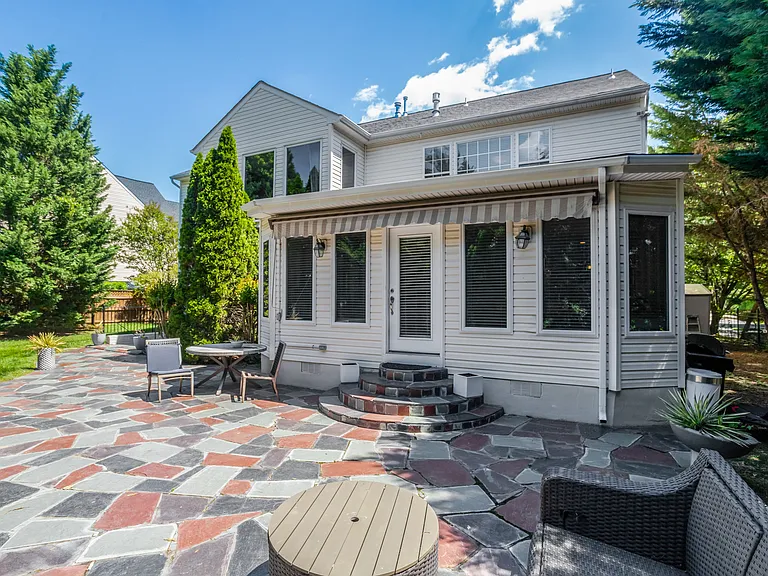 4900 Sunset Ln — Photo 76