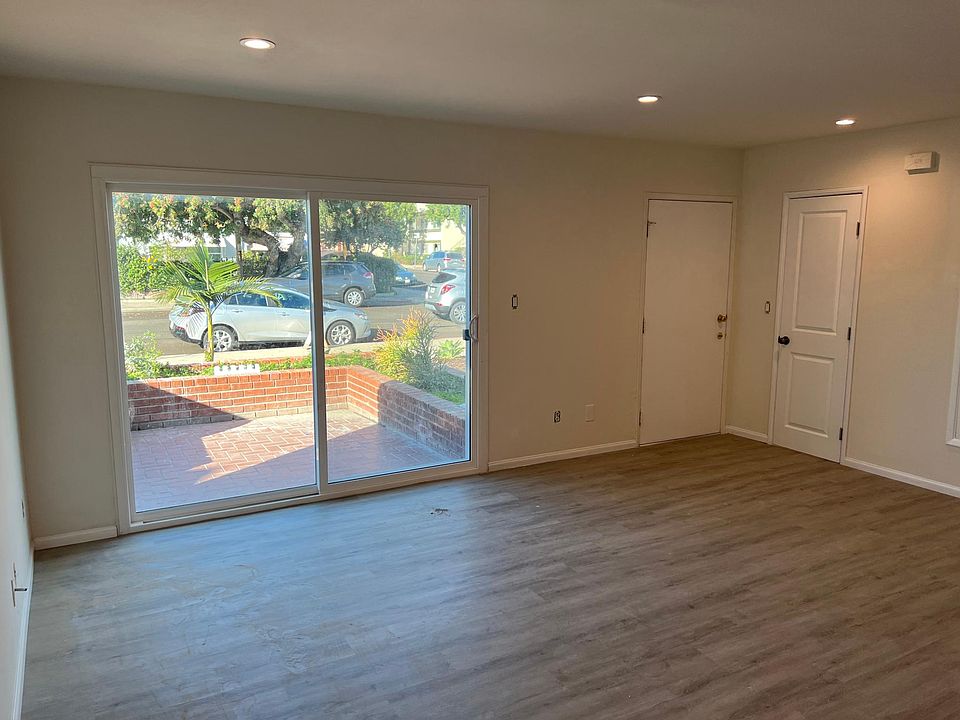1st image of 2693 Figueroa Blvd