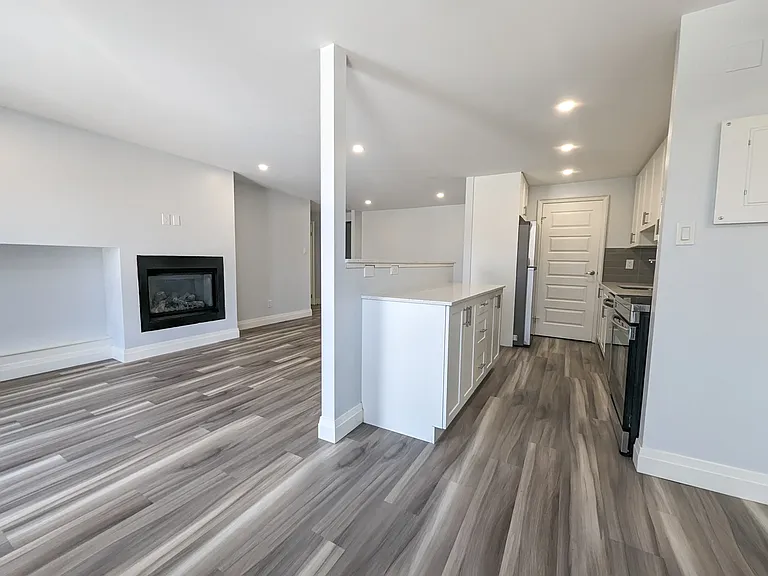 581 Strasburg Rd #306 — Photo 24
