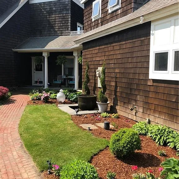 15 Seabreeze Ter — Photo 2