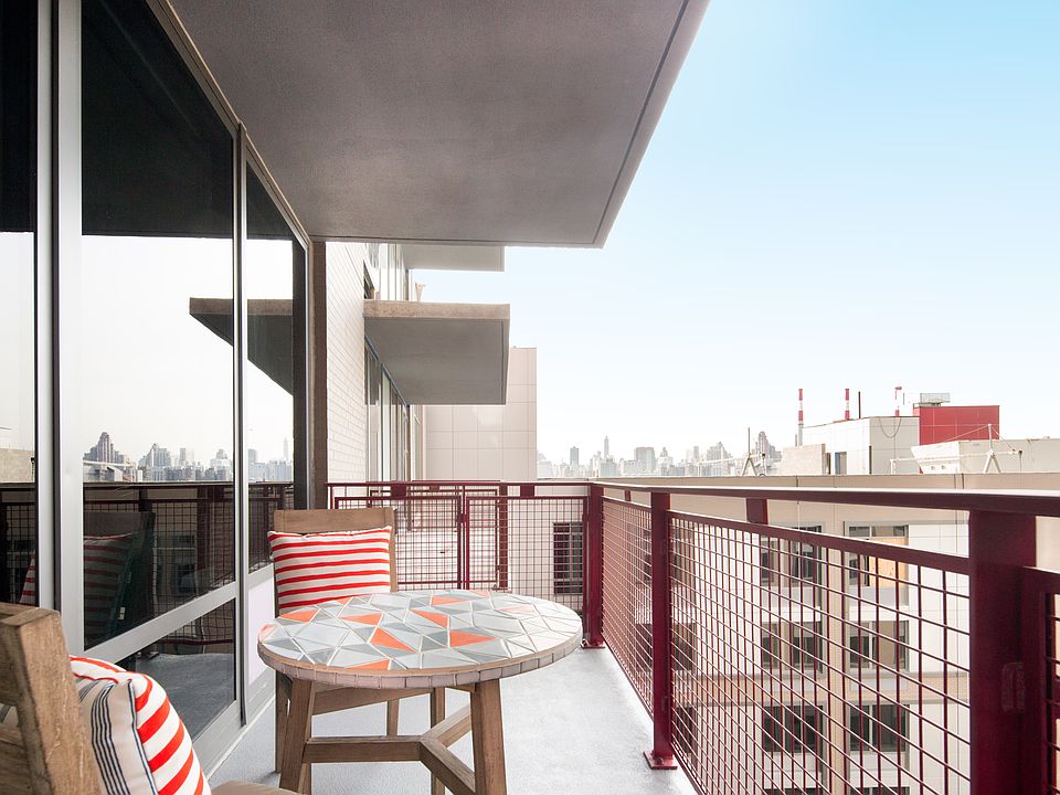 1st image of 4142 24th St APT 1407