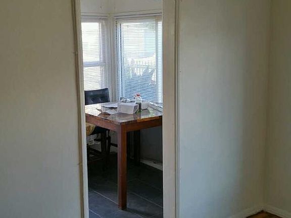 5th image of 10237 S 8th Ave