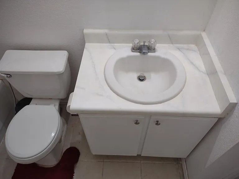 19 Fannin Post — Photo 11