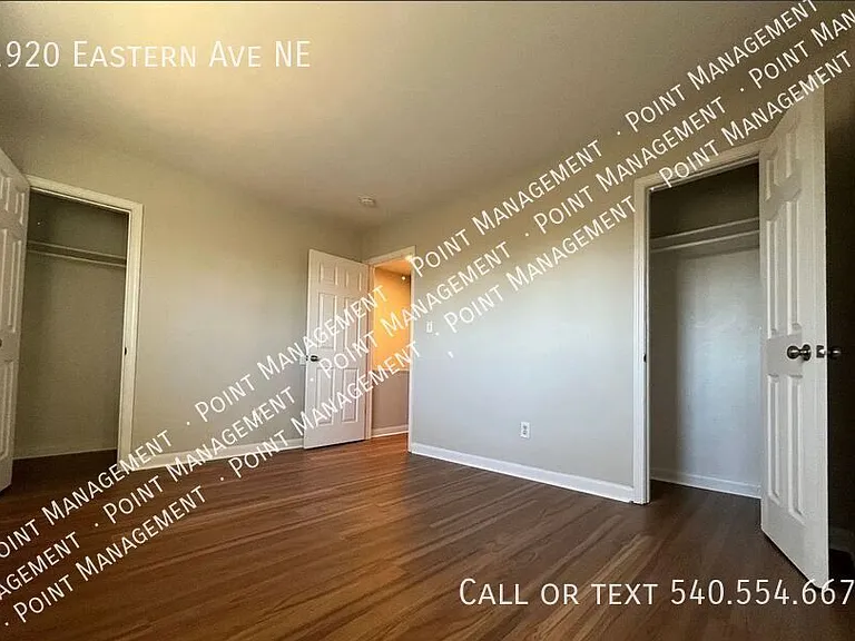 1920 Eastern Ave NE — Photo 9