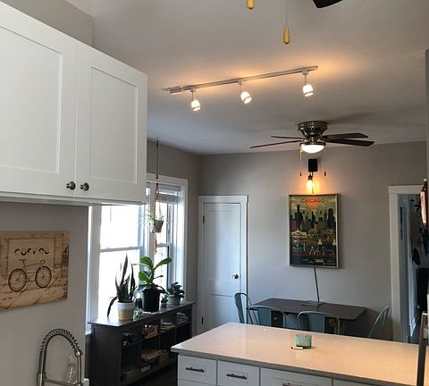 5th image of 2840 N Albany Ave APT 2W