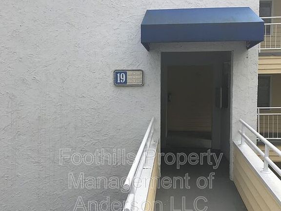2nd image of 1901 Northlake Dr