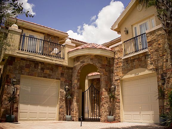 2nd image of 10345 Medicis Pl