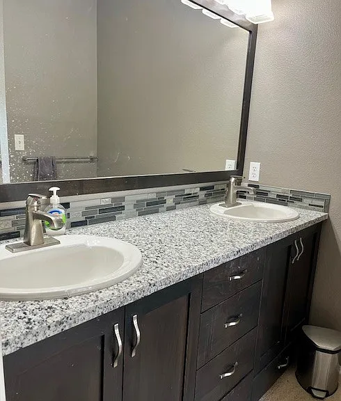 962 E Riverpark Ln — Photo 19