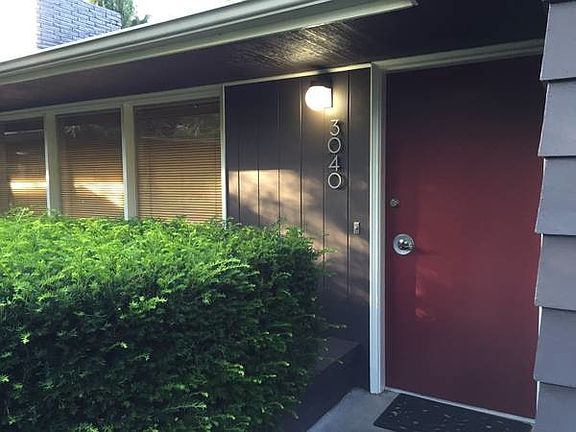 2nd image of 3040 NE 103rd St