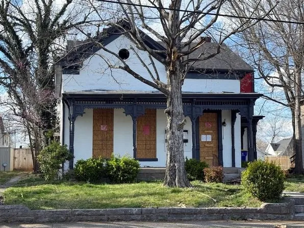 1173 Kentucky St, Bowling Green, KY 42101