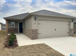 129 Jonathan Dr, Odenville, AL 35120