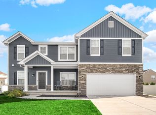 5765 Burr Ridge Cir, Crown Point, IN 46307