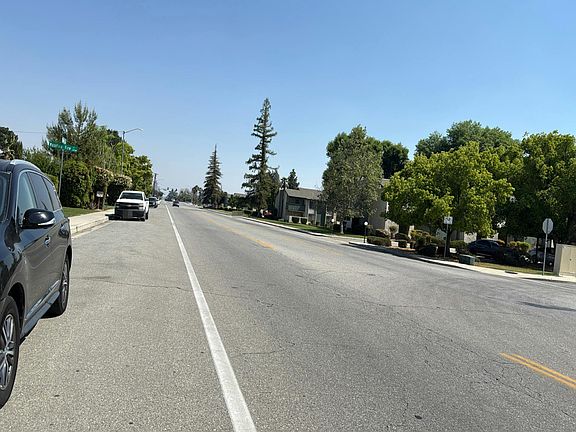 5th image of 3520 Planz Rd