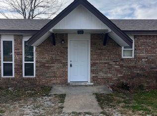 302 S 1st St #302A, Sperry, OK 74073