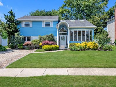38 Loretta Drive, Syosset, NY, 11791
