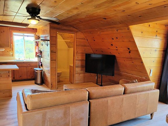 4th image of 2494 Lane