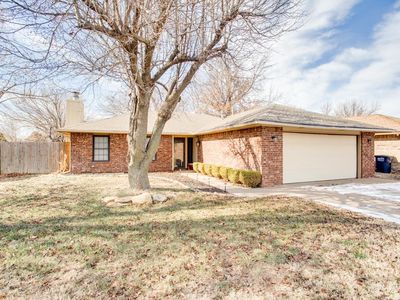 2918 Williamsburg, Enid, OK, 73703