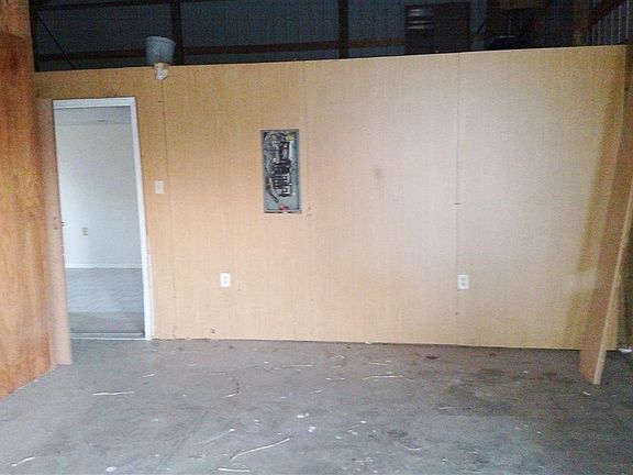5th image of 32294 Township Road 1198