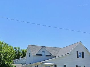 317 W 2nd St, Clarkson, NE 68629