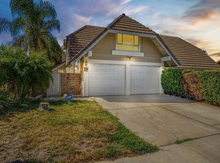 22718 Rio Chico Dr, Santa Clarita, CA 91354