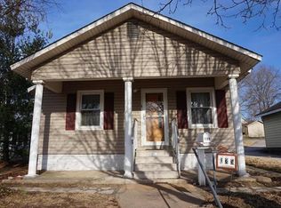 135 E Alton Ave, East Alton, IL 62024