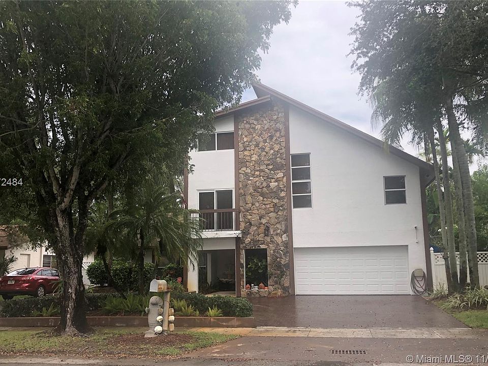 2nd image of 21331 NE 23rd Ave