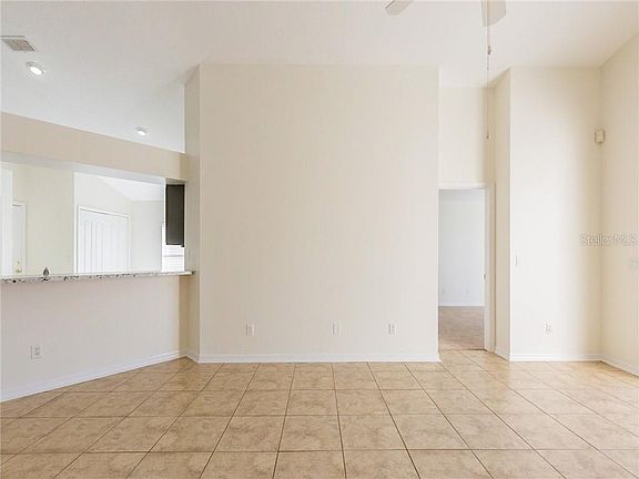 3rd image of 3815 Judson Dr