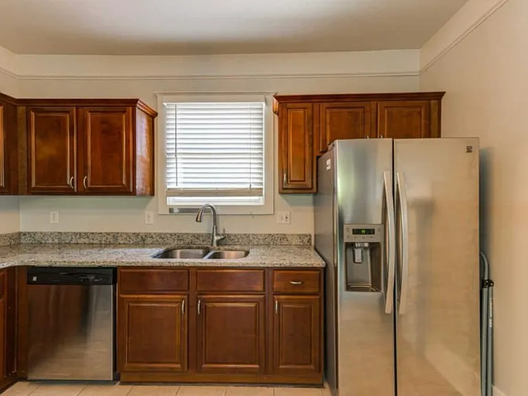 86 Mayson Ave — Photo 16