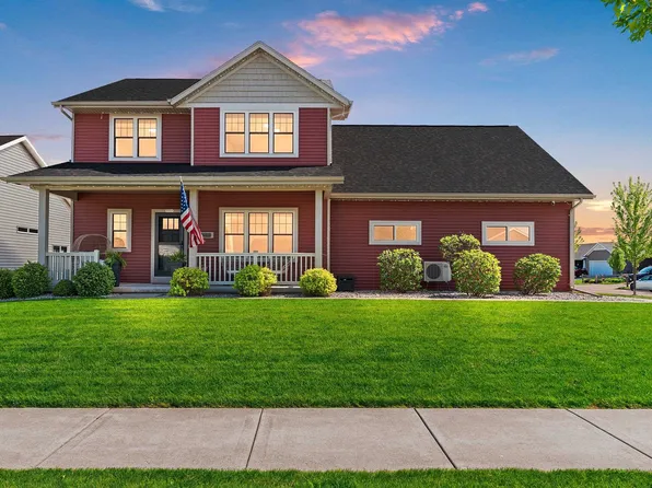 3351 Mockingbird Way, Oshkosh, WI 54904