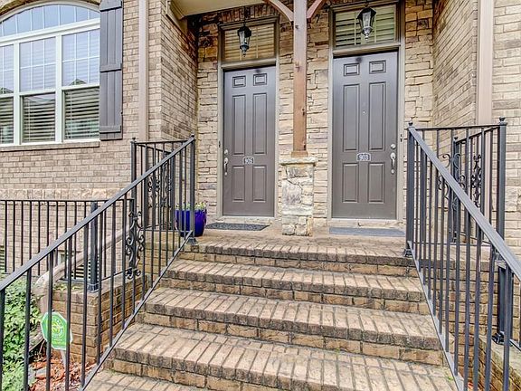 3rd image of 905 Telfair Close