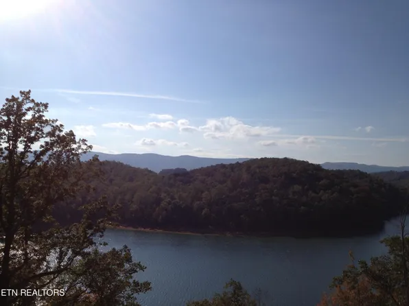 46 & 10A Hiwassee Ln, Jacksboro, TN 37757