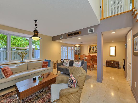 5th image of 2903 Day Ave #1D