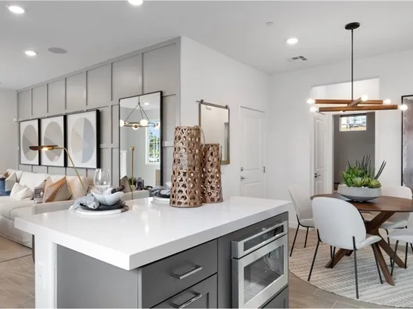 502 Embrook Way, West Covina, CA 91791