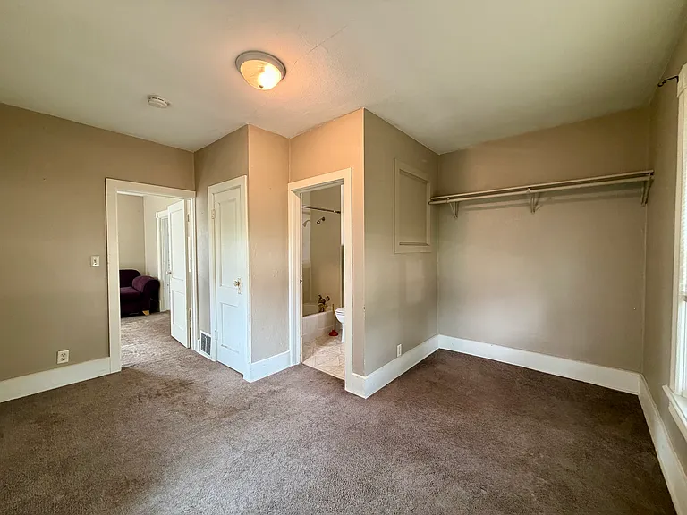 419 Sherman St #1 — Photo 8